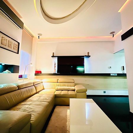 Small Home Budapest Lonyay ภายนอก รูปภาพ