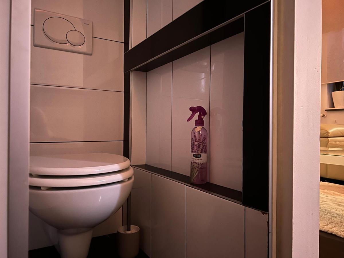 Small Home Budapest Lonyay ภายนอก รูปภาพ
