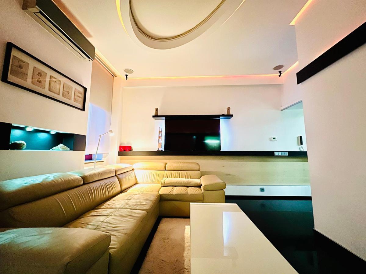 Small Home Budapest Lonyay ภายนอก รูปภาพ